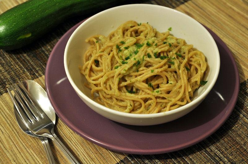 Spaghetti à la crème de courgettes
