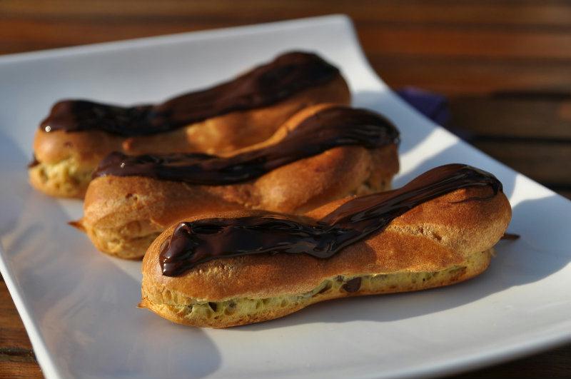Éclairs au chocolat