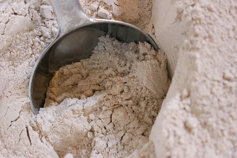 Farine de blé complète T130