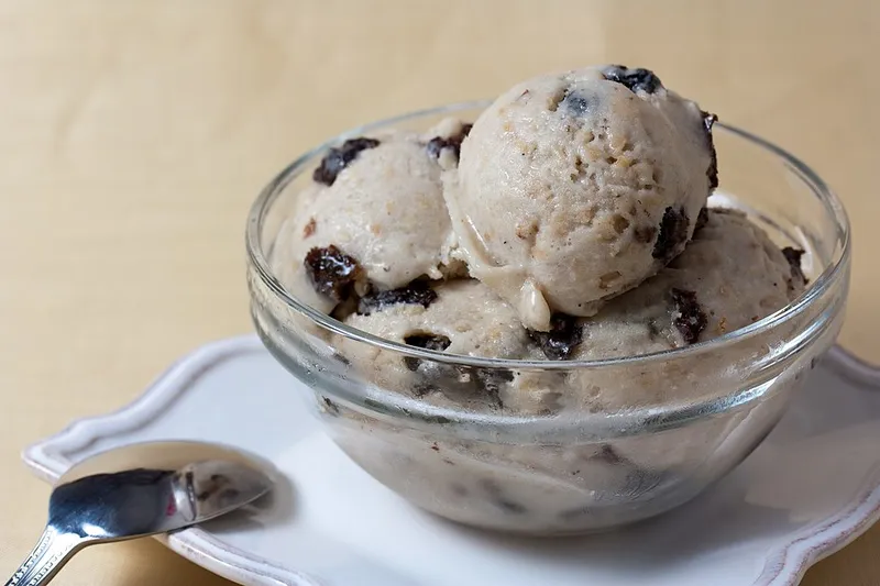 Glace Rhum-raisin